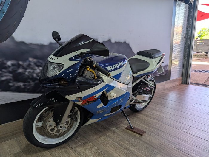2001 Suzuki GSX-R600 BLUE
