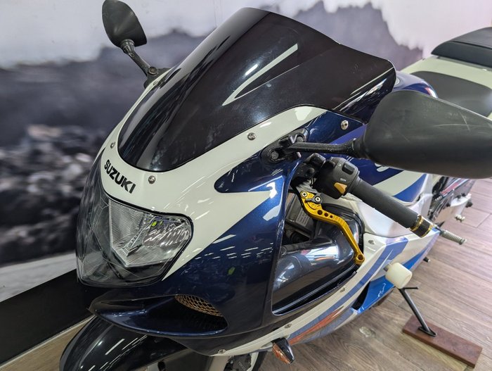 2001 Suzuki GSX-R600 BLUE