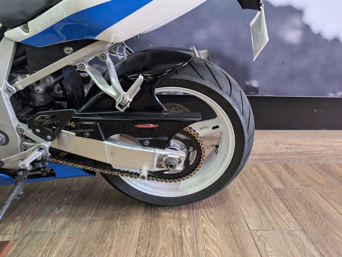 2001 Suzuki GSX-R600 BLUE