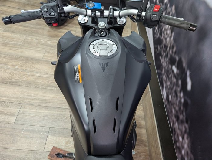 2025 Yamaha MT-07 LA (ABS) Black