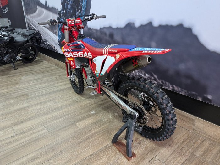 2022 GASGAS MC 450F TROY LEE DESIGNS RED