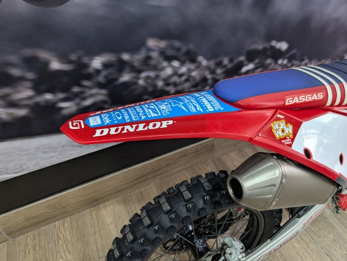 2022 GASGAS MC 450F TROY LEE DESIGNS RED