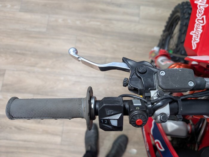 2022 GASGAS MC 450F TROY LEE DESIGNS RED