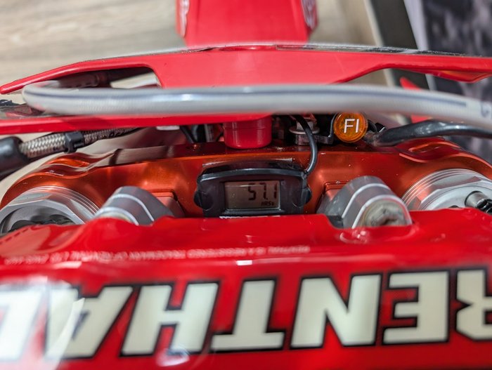 2022 GASGAS MC 450F TROY LEE DESIGNS RED