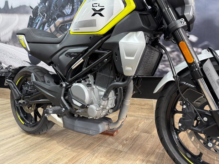 2023 CFMOTO 300 CL-X WHITE