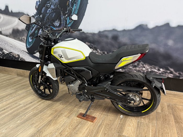 2023 CFMOTO 300 CL-X WHITE