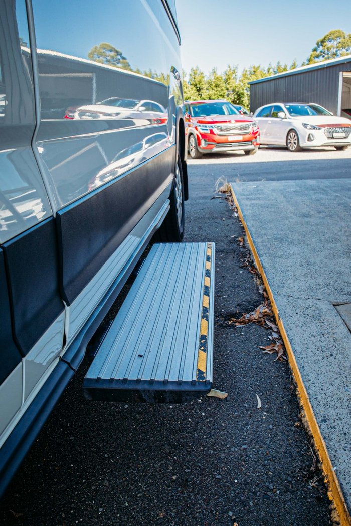 2024 LDV Deliver 9 MWB Mid Roof