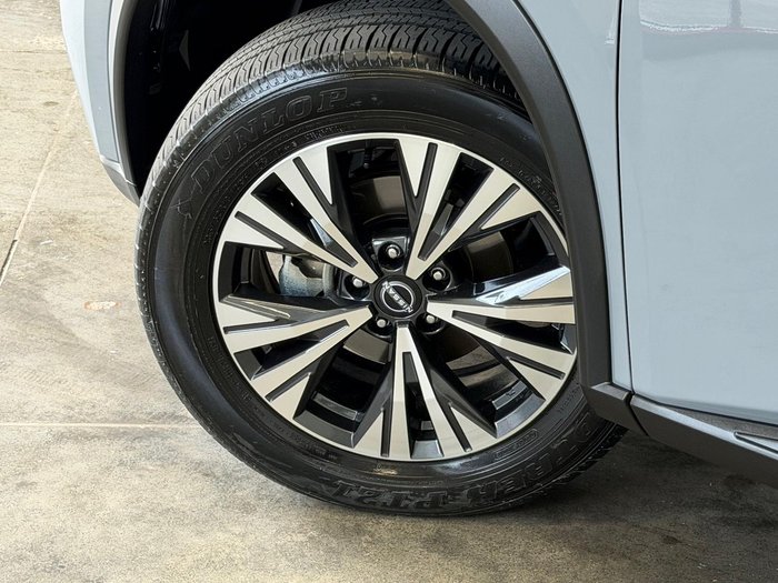 2025 Nissan X-TRAIL ST-L