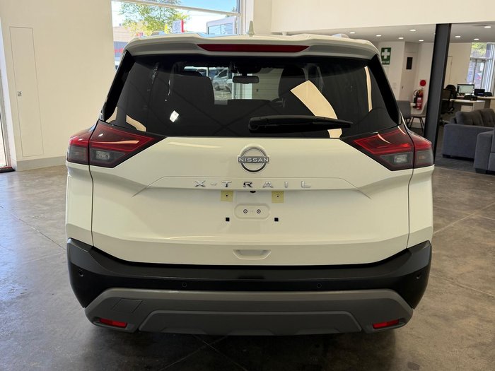 2024 Nissan X-TRAIL ST-L