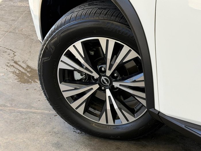 2024 Nissan X-TRAIL ST-L