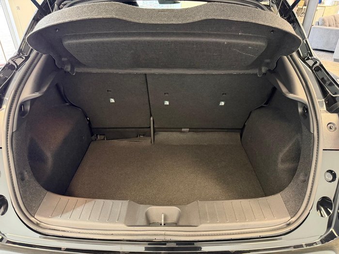 2024 Nissan JUKE ST-L