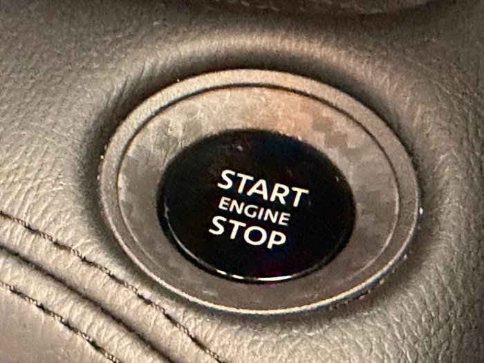 2024 Nissan JUKE ST-L