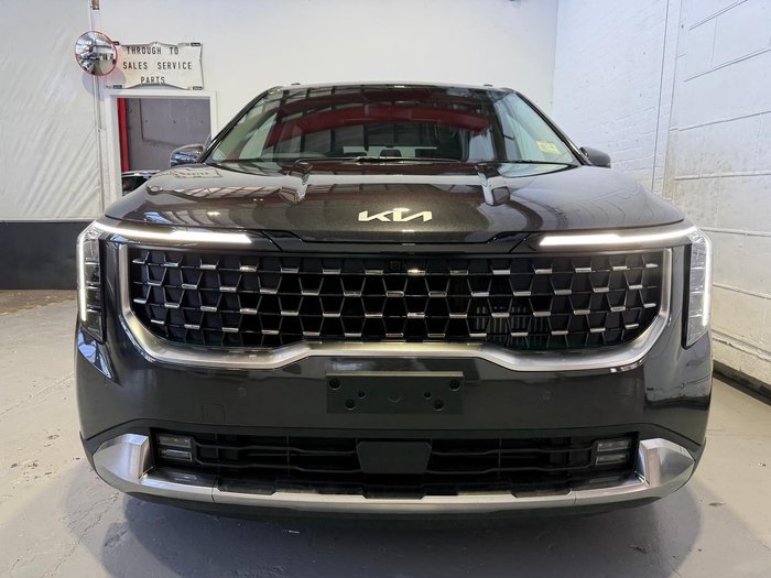 2025 Kia Carnival GT-Line HEV