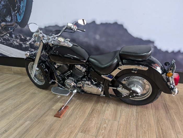 2018 Yamaha XVS650 V-STAR CUSTOM Black