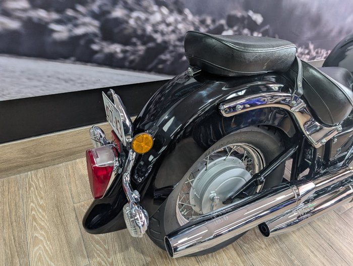 2018 Yamaha XVS650 V-STAR CUSTOM Black