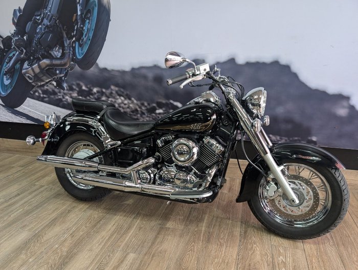 2018 Yamaha XVS650 V-STAR CUSTOM Black