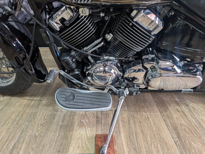 2018 Yamaha XVS650 V-STAR CUSTOM Black