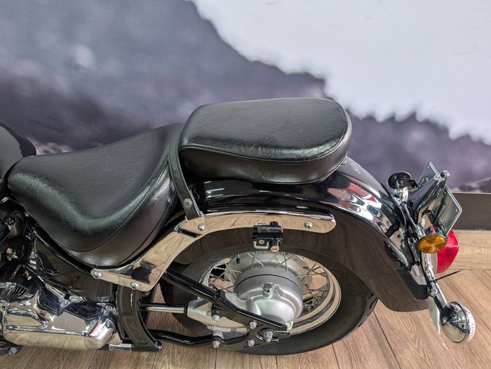 2018 Yamaha XVS650 V-STAR CUSTOM Black