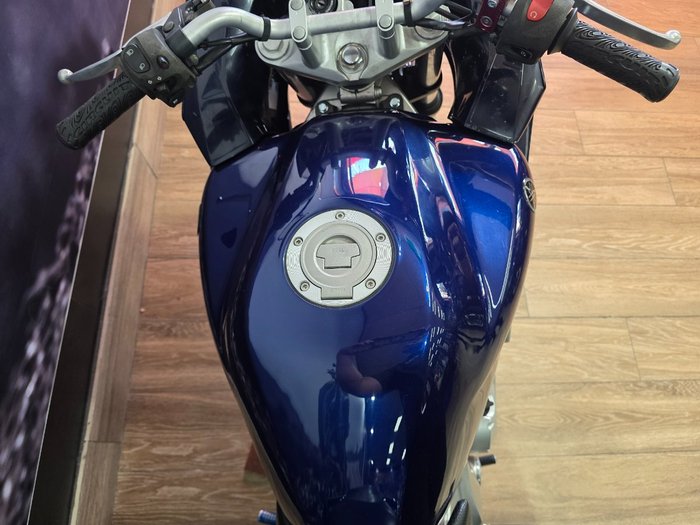 2005 Yamaha FZ6S BLUE
