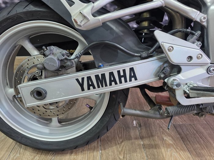 2005 Yamaha FZ6S BLUE