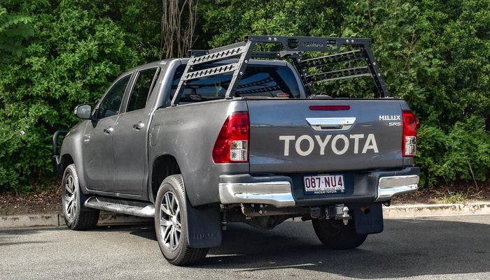 2019 Toyota Hilux SR5