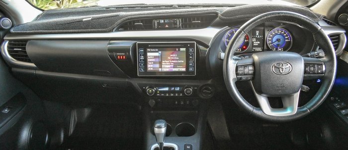 2019 Toyota Hilux SR5