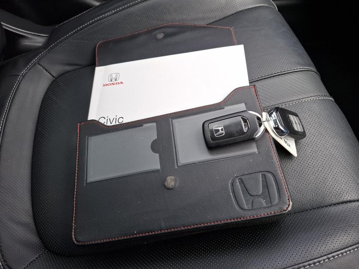 2017 Honda Civic VTi-LX