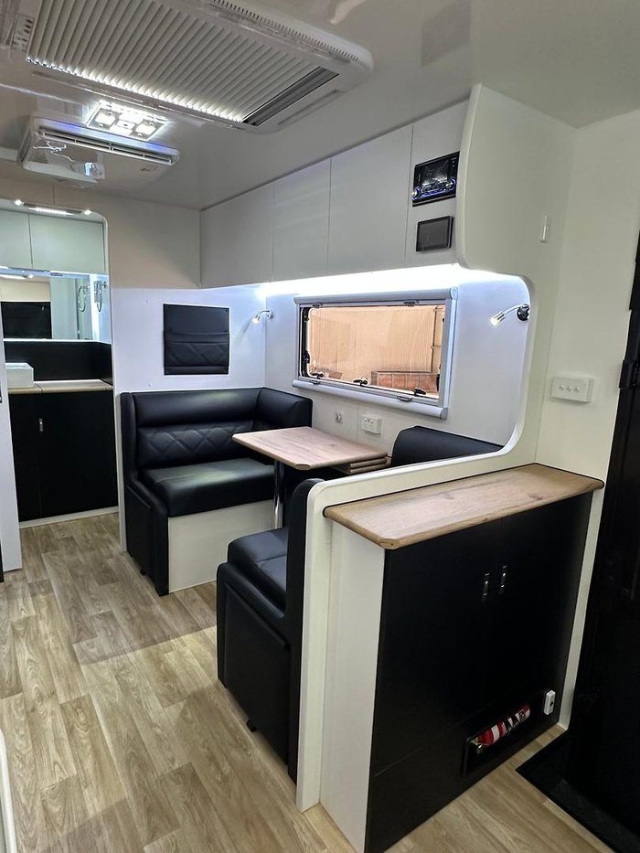 2025 Red Centre Kimberley 196 Type B (Was $122,990 now $110,990)