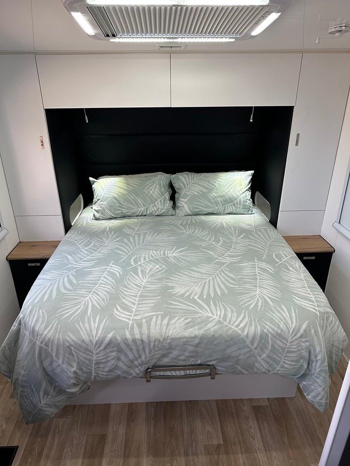 2025 Red Centre Kimberley 196 Type B (Was $122,990 now $110,990)