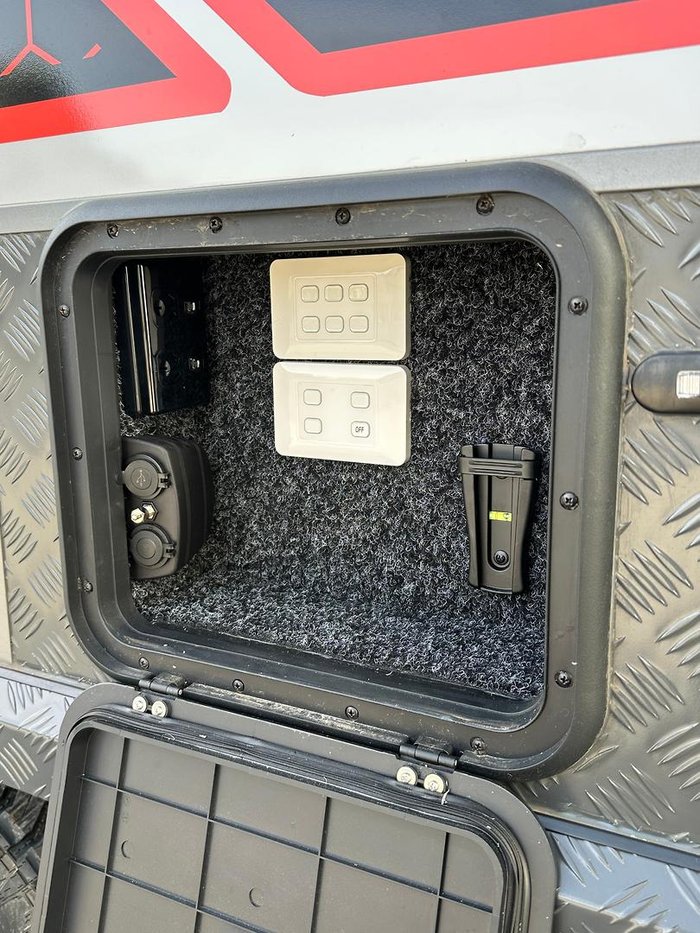 2025 Red Centre Kimberley 196 Type B (Was $122,990 now $110,990)