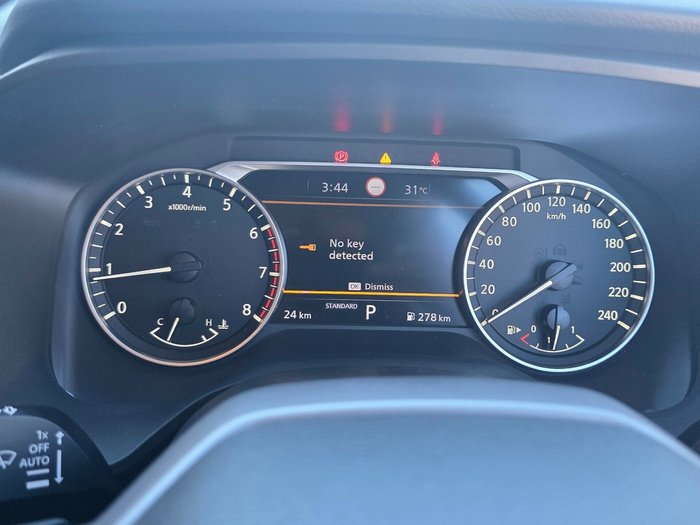 2025 Nissan X-TRAIL ST