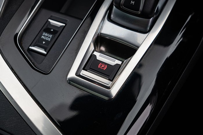 2022 Peugeot 5008 GT