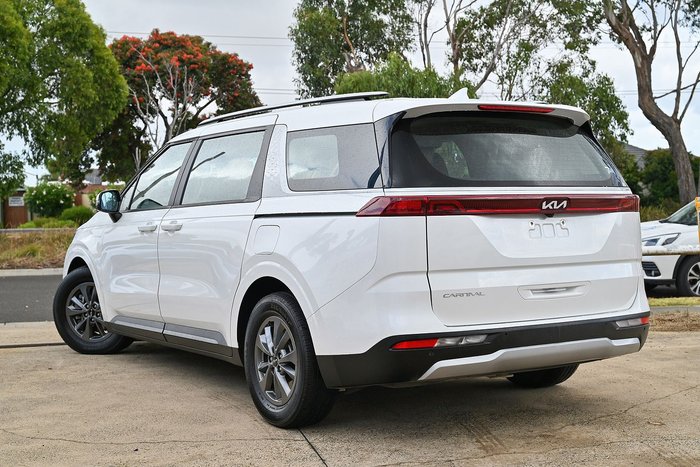 2022 Kia Carnival S