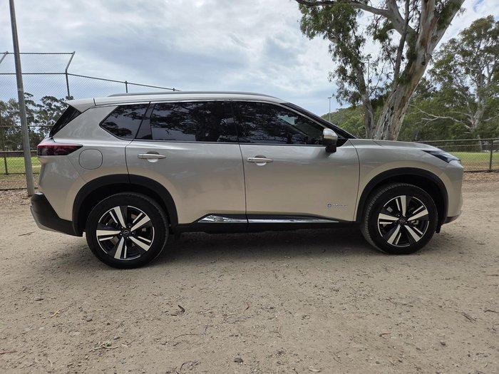 2023 Nissan X-TRAIL Ti e-POWER