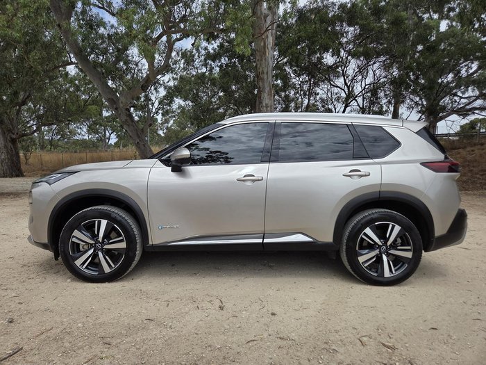 2023 Nissan X-TRAIL Ti e-POWER