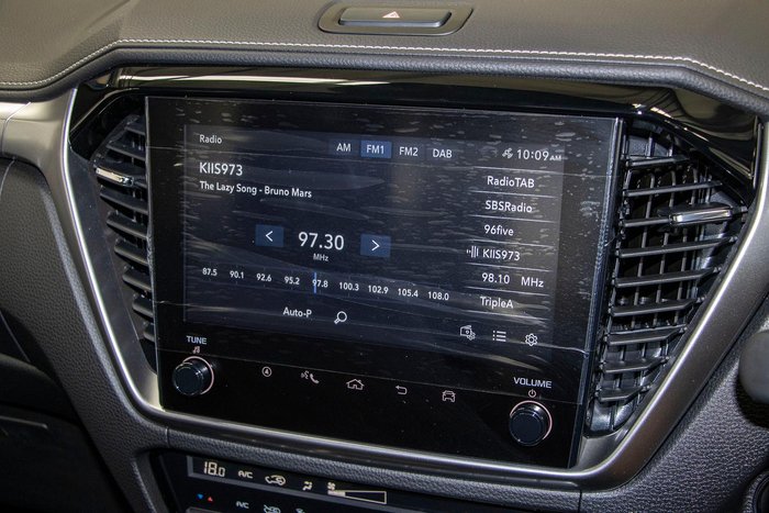 2025 Isuzu D-MAX LS-U