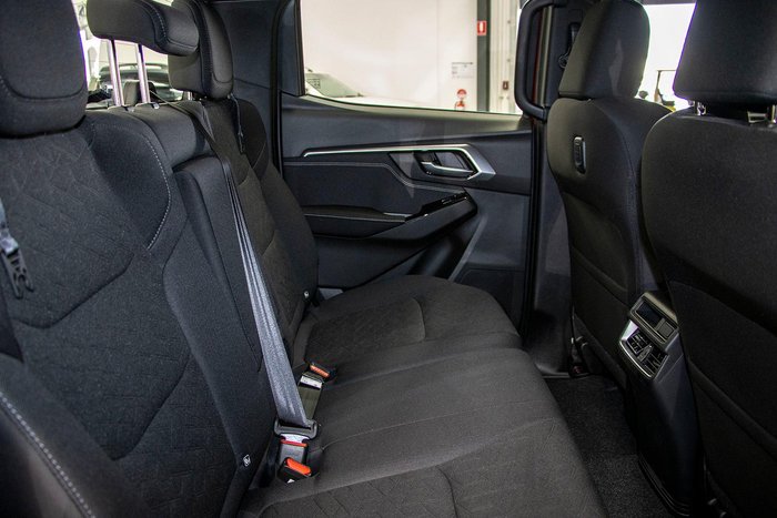 2025 Isuzu D-MAX LS-U