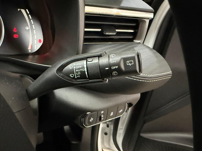 2025 GWM Haval Jolion Vanta Hybrid A02 Hamilton White