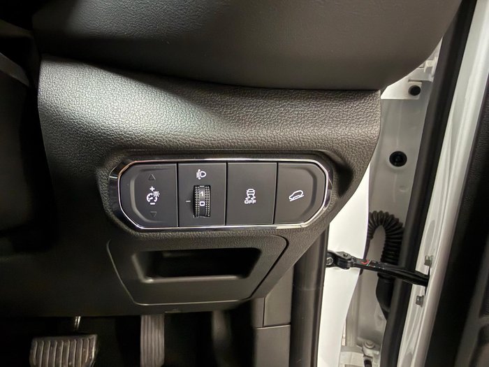 2025 GWM Haval Jolion Vanta Hybrid A02 Hamilton White