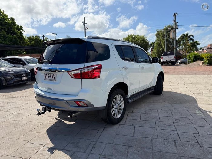 2017 Isuzu MU-X LS-T