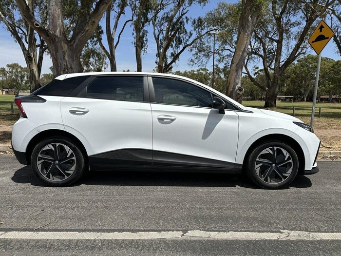 2023 MG MG4 Excite 51