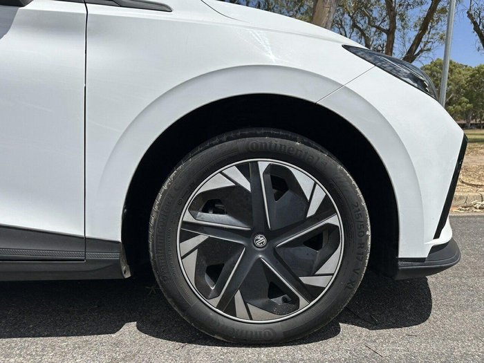 2023 MG MG4 Excite 51