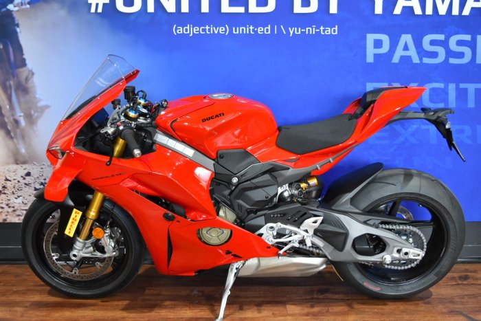 2025 Ducati 2025 Ducati 1100CC PANIGALE V4 S SPORTS Red