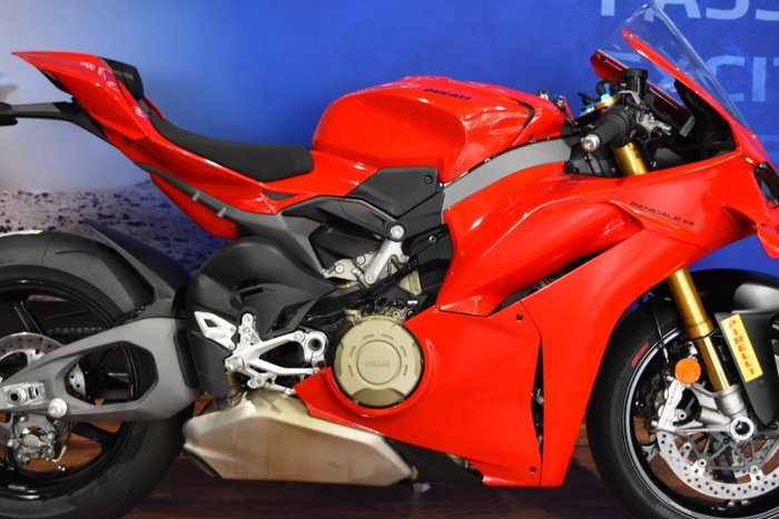 2025 Ducati 2025 Ducati 1100CC PANIGALE V4 S SPORTS Red