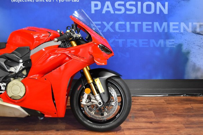 2025 Ducati 2025 Ducati 1100CC PANIGALE V4 S SPORTS Red