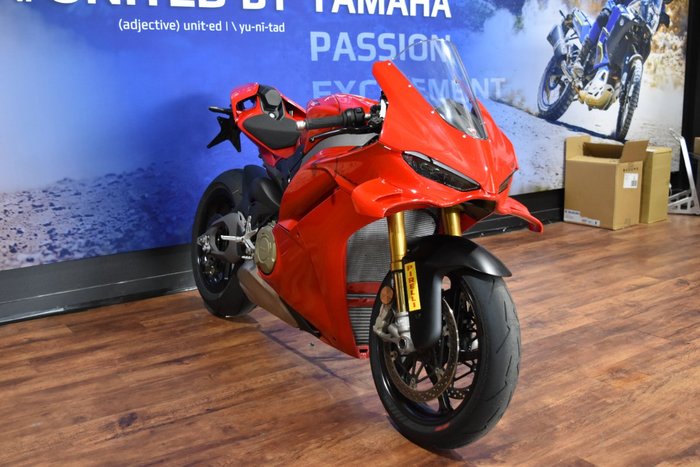 2025 Ducati 2025 Ducati 1100CC PANIGALE V4 S SPORTS Red