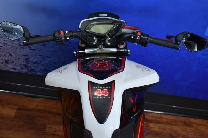 2018 MV Agusta BRUTALE 800 DRAGSTER RR LH44 Red