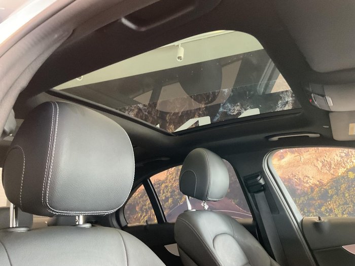 2020 Mercedes-Benz C-Class C200