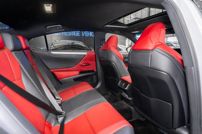 2022 Lexus ES 300h F Sport AXZH10R White Nova