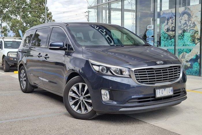 2015 Kia Carnival